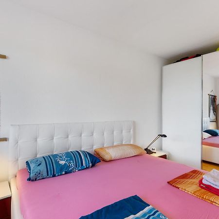 Helle, Ruhige Dachwohnung Eningen unter Achalm Экстерьер фото