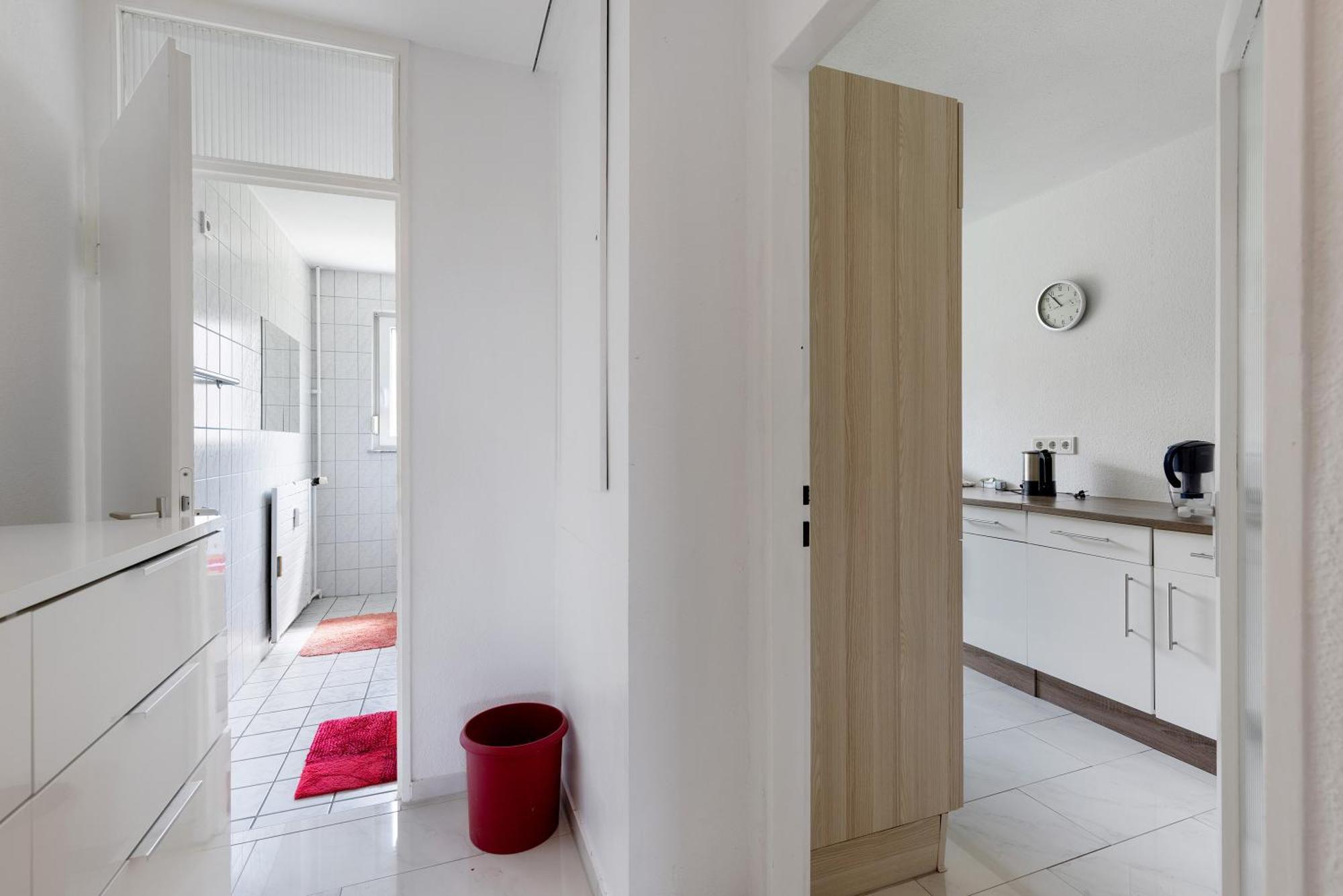 Helle, Ruhige Dachwohnung Eningen unter Achalm Экстерьер фото